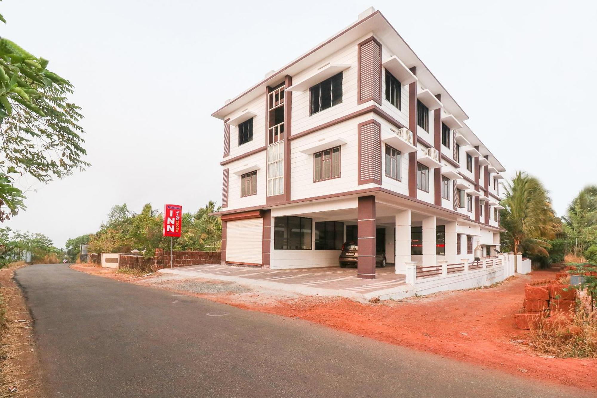 Spot On Rohini Inn Kadampuzha Kottakkal Exterior photo